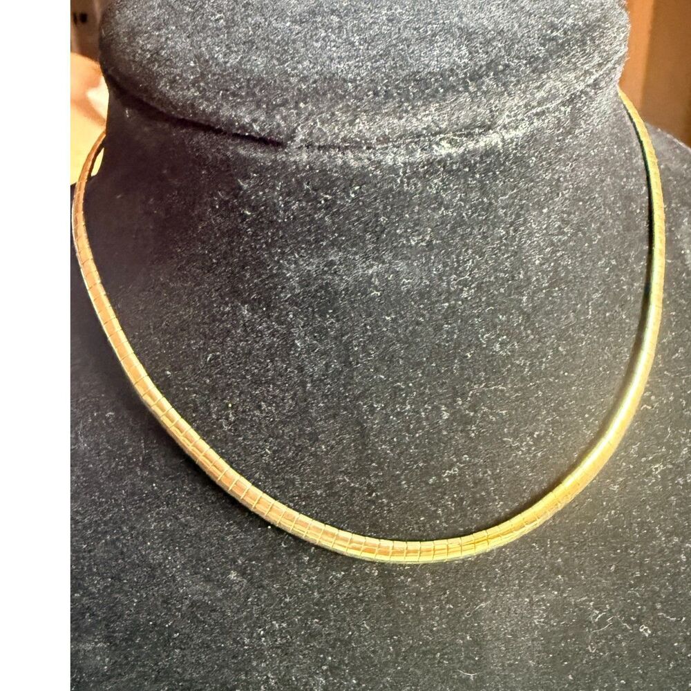 1980s Classic Gold Omega Collar Necklace
